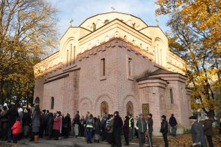 Sfântul Vasile cel Mare, serbat în bisericile moldave