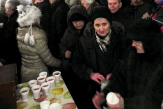 Duminica ceaiului cald în Arhiepiscopia Romanului şi Bacăului