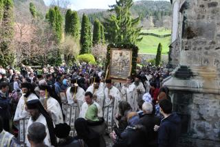 „Maica Domnului este apa cea vie într-o lume însetată şi cuprinsă de moarte“