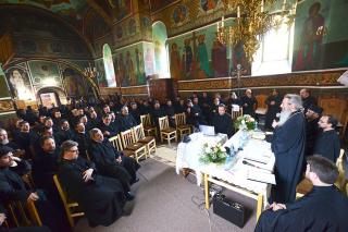 „Putem înţelege suferinţa prin credinţă, aşezându-ne la picioarele Mântuitorului răstignit“