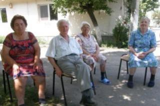 Criza închide azilele Bisericii din Sparta