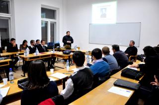 Întâlnire cu viaţa şi opera părintelui Dumitru Stăniloae, la Facultatea de Teologie din Iaşi