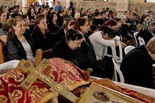 Explozie cu bombă la funeraliile preotului martir Haddad