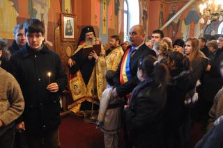 "Sunteţi primul mitropolit care păşeşte în această biserică"