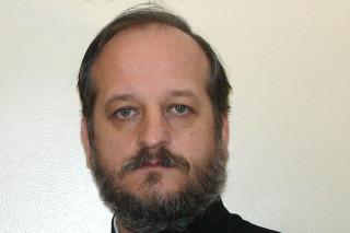 Multe reprezentări iconografice, puţine icoane