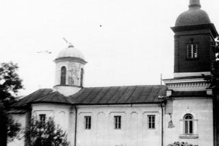 Biserica din Plopeni, „loc osârdic de-nvăţare şi de sfântă închinare“