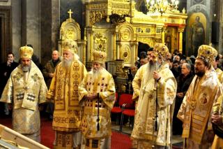 Slujiri arhiereşti în Mitropolia Moldovei şi Bucovinei