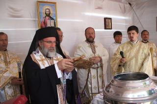 Binecuvântare arhierească în parohia Hociungi 2, Protopopiatul Buhuşi