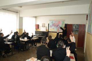 Înscrieri pentru admiterea la seminariile ortodoxe din Mitropolia Moldovei şi Bucovinei