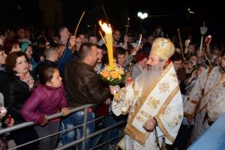 Învierea Domnului, serbată de mii de credincioşi din toată Moldova