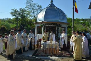 PS Ioachim Băcăuanul a slujit la hramul parohiei Măgura 2