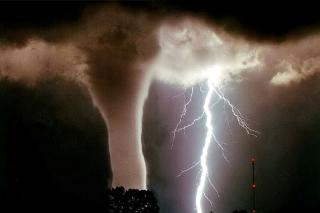 Cea mai devastatoare tornadă din istorie