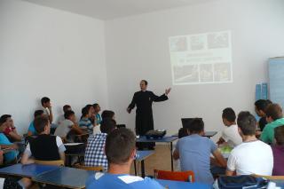 Campanie de informare-prevenţie în liceele din Bacău