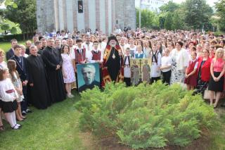 Recunoștință și premii pentru cei mai buni elevi băcăuani