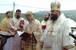 "Oamenii se sfinţesc atunci când ridică sau înfrumuseţează o biserică"