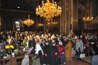 Programul liturgic la Catedrala mitropolitană din Iaşi în Postul Adormirii Maicii Domnului