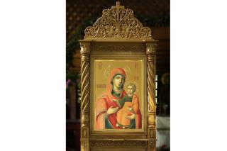 Hram la la Mănăstirea Bucium din Iaşi la 150 de ani de la pictarea icoanei Maicii Domnului Prodromiţa