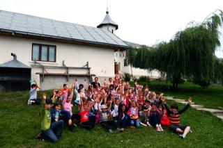 Tabăra de pictură „Ars Sacra” în parohia Izvoare