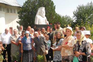 Parastas pentru patriarhul Teoctist în parohia Victoria