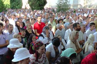 Prezenţă arhierească la hramul Mănăstirii Slatina