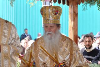 IPS Pimen: „Căsătoria este o legătură sfântă între bărbat și femeie”