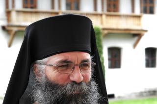 Arhim. Melchisedec Velnic: „Un monah face misiune prin starea lui lăuntrică, prin jertfa lui”