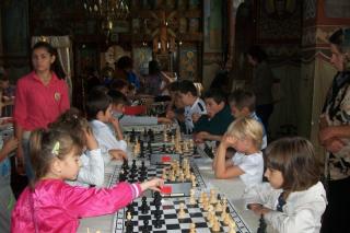 Participare impresionantă la concursul de şah din parohia Băseşti
