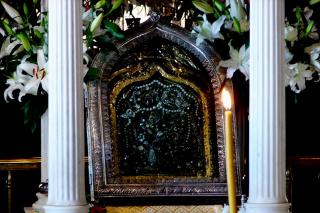 Icona Maicii Domnului „Panaghia Evanghelistria” din Tinos