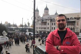 Sociologul Mirel Bănică: „La televizor, defectele individului primează în fața calităților rândului pelerinajului”
