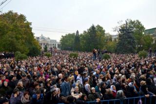 Elogiul îmbulzelii