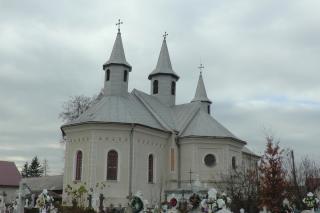 Liturghie arhierească în parohia Frătăuţii Vechi