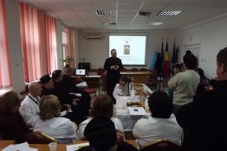 Dezbatere despre probleme ale bioeticii, la Spitalul Municipal de Urgenţă Paşcani