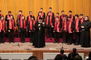 Elevii Liceului Teologic Ortodox „Episcop Melchisedec” au concertat la Roman