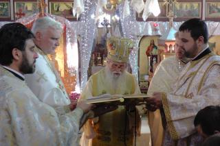 Liturghie arhierească în parohia Securiceni