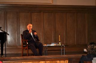 Recital extraordinar al actorului Dorel Vișan la Iași: „Eminescu, între geniu, om și sfânt”