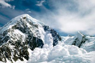 Risc de avalanșă în Munții Făgăraș