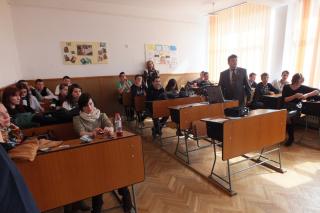 Manifestări culturale şi concursuri la Liceul „Al. I. Cuza” din Iaşi