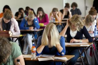 Simulările examenelor naționale vor fi organizate în lunile februarie și martie