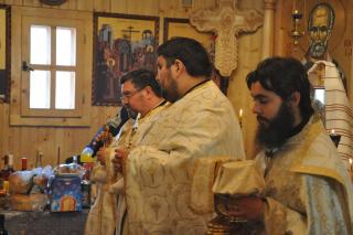 Sărbătoare la biserica pompierilor din Câmpulung Moldovenesc
