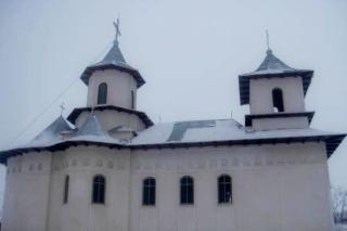 "Enoriaşii din Viişoara Mare au dragoste faţă de Biserică"