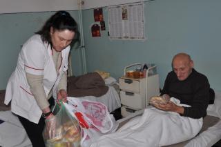 Filantropie în centrele de ocrotire socială din judeţul Iaşi