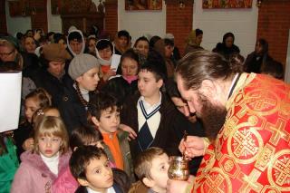 Mântuirea şi îndumnezeirea noastră este posibilă numai în Hristos, în Trupul Lui