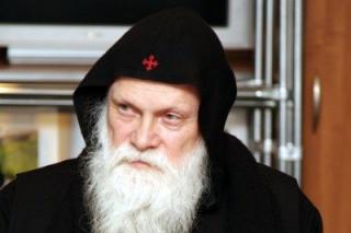 Cum anume pot fi recunoscute cursele viclene ale demonilor şi, odată recunoscute, cum pot fi ele combătute într-un mod eficient?