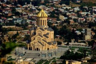 Biserica Ortodoxă din Georgia – 94% încredere