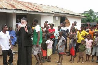 Misiunea Ortodoxă din Sierra Leone luptă împotriva Ebola