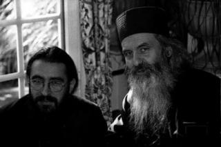 Noi să nu ne smintim de lucrurile care vin, că toate lucrurile sunt, nevăzute, în mâinile lui Dumnezeu