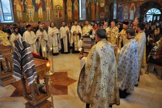Izvorul Tămăduirii la poalele Rarăului