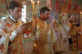 Sărbătoare la Mănăstirea Voroneţ