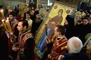 Întregul nostru cult divin e întemeiat pe invocarea Numelor lui Dumnezeu