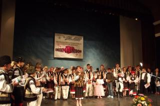 Festivalul egalităţii şanselor pentru copii şi tineret „Inimi la unison“